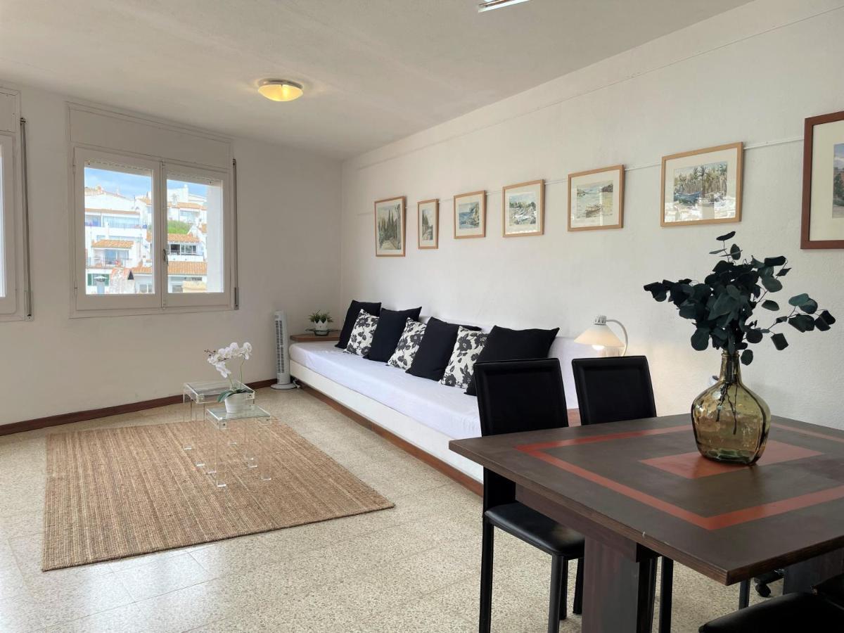 Des Puig - Apartment With Sea Views كاذاكيس المظهر الخارجي الصورة